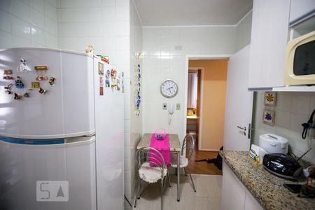 Apartamento para alugar com 74m², 3 quartos e 1 vaga Apartamento para alugar com 74m², 3 quartos e 1 vagaCozinha