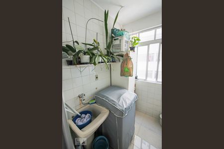 Apartamento para alugar com 74m², 3 quartos e 1 vaga Apartamento para alugar com 74m², 3 quartos e 1 vagaLavanderia