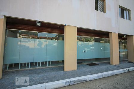 Apartamento para alugar com 74m², 3 quartos e 1 vaga Apartamento para alugar com 74m², 3 quartos e 1 vagaÁrea comum - Salão de festas