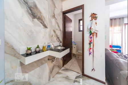 Lavabo  de casa à venda com 4 quartos, 345m² em Utinga, Santo André