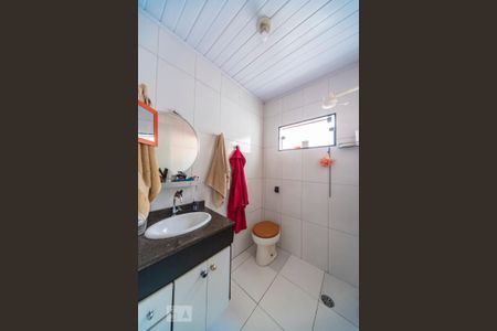 Casa à venda com 345m², 4 quartos e 3 vagasBanheiro do Quarto 4