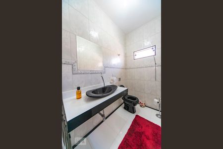 Casa à venda com 345m², 4 quartos e 3 vagasLavabo