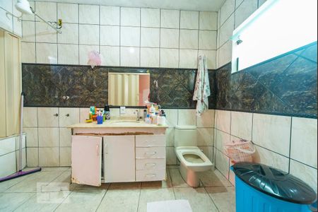Casa à venda com 345m², 4 quartos e 3 vagasBanheiro do Quarto 2