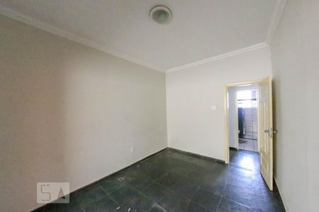 Casa para alugar com 256m², 6 quartos e 2 vagasQuarto 2