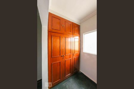 Casa para alugar com 256m², 6 quartos e 2 vagasQuarto 2