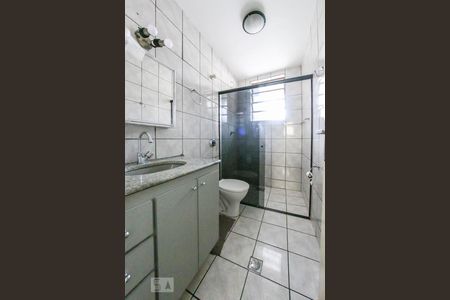 Casa para alugar com 256m², 6 quartos e 2 vagasBanheiro Social 2