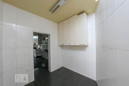 Casa para alugar com 256m², 6 quartos e 2 vagasÁrea de Serviço