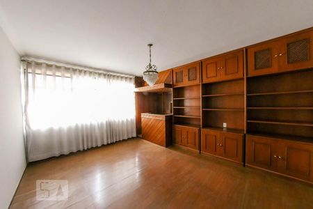 Sala de casa para alugar com 6 quartos, 256m² em Calafate, Belo Horizonte