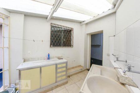 Casa para alugar com 256m², 6 quartos e 2 vagasÁrea de Serviço