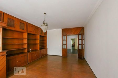 Sala de casa para alugar com 6 quartos, 256m² em Calafate, Belo Horizonte