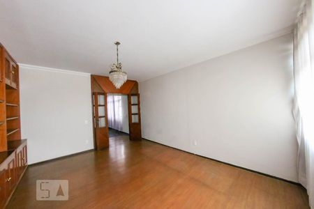 Sala de casa para alugar com 6 quartos, 256m² em Calafate, Belo Horizonte