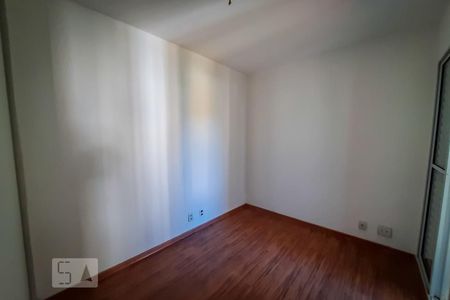 Quarto 1 de apartamento para alugar com 2 quartos, 60m² em Sítio da Figueira, São Paulo