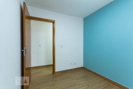 Quarto 1 de apartamento para alugar com 2 quartos, 60m² em Vila Bocaina, Mauá
