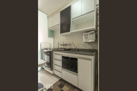 Cozinha de apartamento para alugar com 2 quartos, 58m² em Vila Satúrnia, Campinas