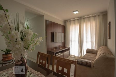 Sala de apartamento para alugar com 2 quartos, 58m² em Vila Satúrnia, Campinas