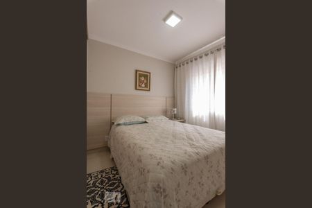 Suíte 1 de apartamento para alugar com 2 quartos, 58m² em Vila Satúrnia, Campinas