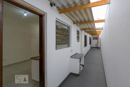 Casa para alugar com 125m², 3 quartos e 1 vaga Casa para alugar com 125m², 3 quartos e 1 vagaCorredor Lateral