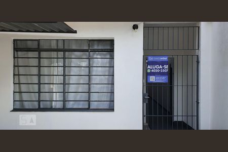 Casa para alugar com 125m², 3 quartos e 1 vaga Casa para alugar com 125m², 3 quartos e 1 vagaFachada