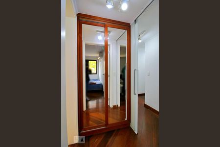 Apartamento à venda com 195m², 4 quartos e 4 vagasSuíte 3