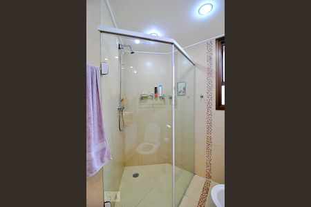 Apartamento à venda com 195m², 4 quartos e 4 vagasBanheiro da Suíte 3