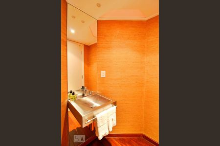 Lavabo de apartamento à venda com 4 quartos, 195m² em Vila Assunção, Santo André