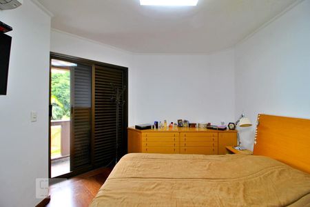 Apartamento à venda com 195m², 4 quartos e 4 vagasSuíte 1