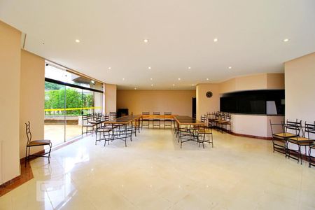 Apartamento à venda com 195m², 4 quartos e 4 vagasSalão de Festas