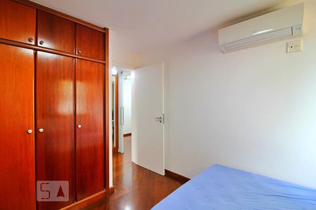 Apartamento à venda com 195m², 4 quartos e 4 vagasSuíte 3