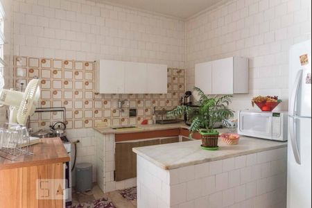 Apartamento à venda com 124m², 3 quartos e sem vagaCozinha 