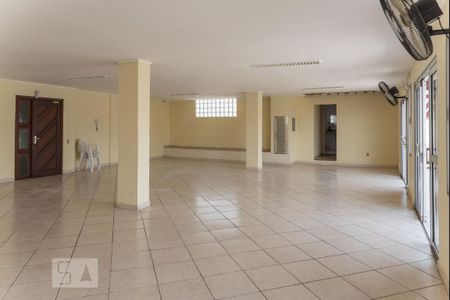 Apartamento à venda com 124m², 3 quartos e sem vagaÁrea comum - Salão de festas