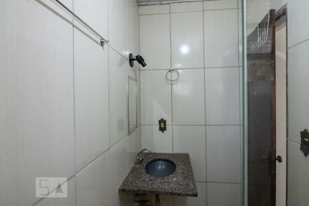 Apartamento para alugar com 48m², 2 quartos e 1 vaga Apartamento para alugar com 48m², 2 quartos e 1 vagaBanheiro