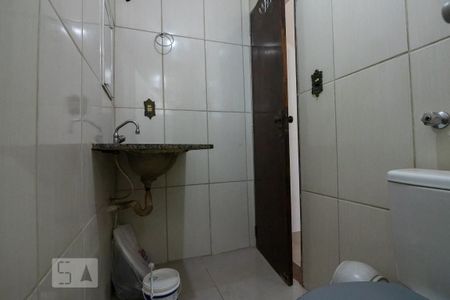 Apartamento para alugar com 48m², 2 quartos e 1 vaga Apartamento para alugar com 48m², 2 quartos e 1 vagaBanheiro