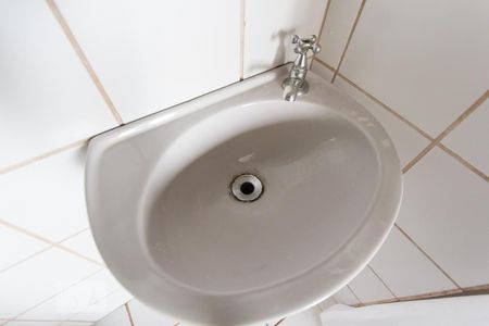 Banheiro de apartamento para alugar com 1 quarto, 32m² em Asa Norte, Brasília