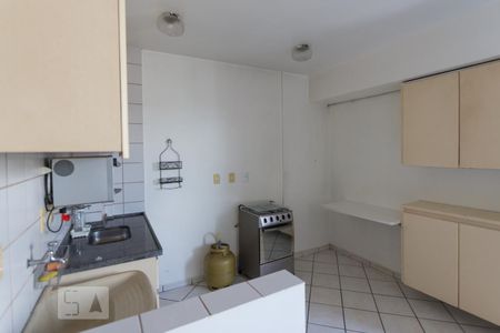 Cozinha de apartamento para alugar com 1 quarto, 32m² em Asa Norte, Brasília