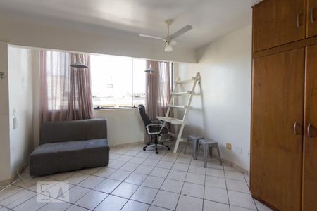 Sala de apartamento para alugar com 1 quarto, 32m² em Asa Norte, Brasília