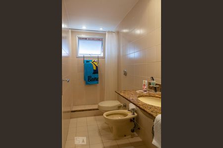 Apartamento à venda com 400m², 4 quartos e 3 vagasBanheiro da Suíte 3