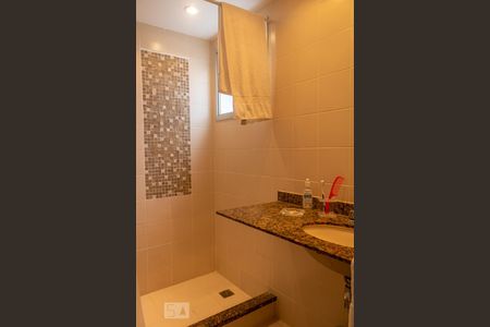 Apartamento à venda com 400m², 4 quartos e 3 vagasBanheiro da Suíte 4