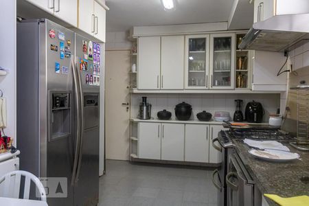 Apartamento à venda com 400m², 4 quartos e 3 vagasCozinha