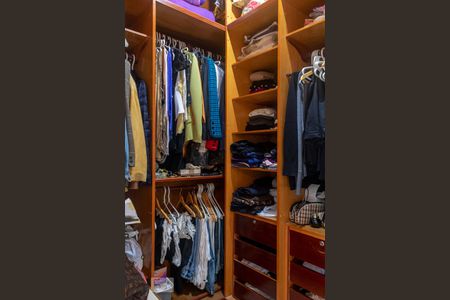 Apartamento à venda com 400m², 4 quartos e 3 vagasCloset da suíte 1