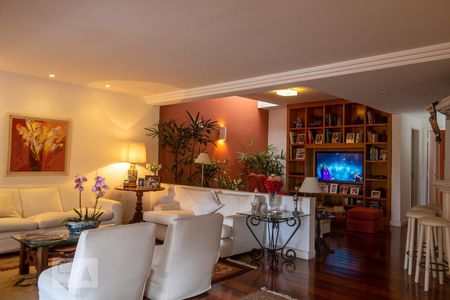 Apartamento à venda com 400m², 4 quartos e 3 vagasSala