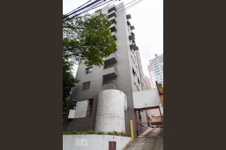 Apartamento para alugar com 50m², 1 quarto e 1 vaga Apartamento para alugar com 50m², 1 quarto e 1 vagaFachada