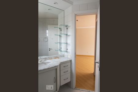Banheiro de apartamento para alugar com 1 quarto, 50m² em Jardim Vila Mariana, São Paulo