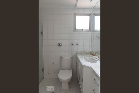Banheiro de apartamento para alugar com 1 quarto, 50m² em Jardim Vila Mariana, São Paulo