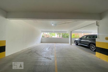 Garagem de apartamento para alugar com 1 quarto, 65m² em Vila Rosa, Novo Hamburgo