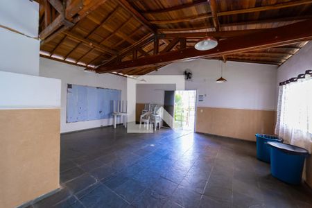 Apartamento para alugar com 60m², 3 quartos e 1 vaga Apartamento para alugar com 60m², 3 quartos e 1 vagaÁrea comum - Salão de festas