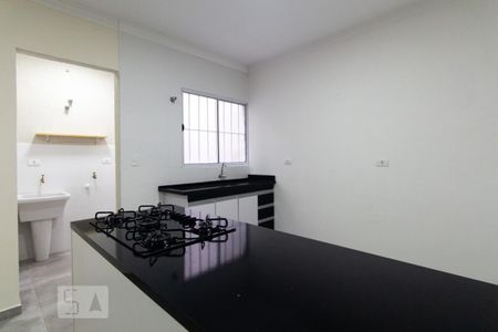 Cozinha de apartamento para alugar com 1 quarto, 46m² em Vila Bela, São Paulo