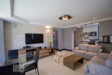 Sala de casa de condomínio à venda com 3 quartos, 250m² em Recreio dos Bandeirantes, Rio de Janeiro