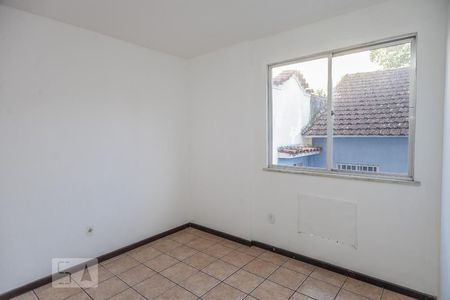 Quarto 2 de apartamento para alugar com 3 quartos, 76m² em Tanque, Rio de Janeiro