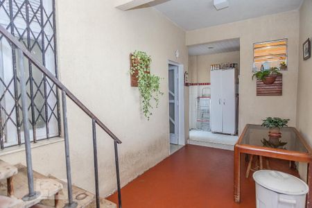 Casa para alugar com 120m², 4 quartos e 6 vagas Casa para alugar com 120m², 4 quartos e 6 vagasÁrea Externa