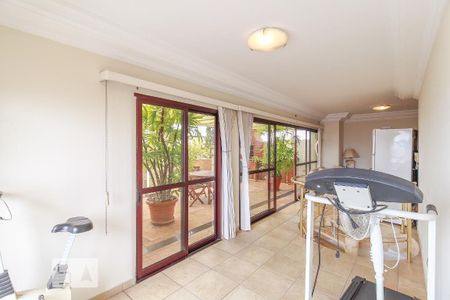 Apartamento à venda com 105m², 3 quartos e 2 vagasÁrea comum - Academia